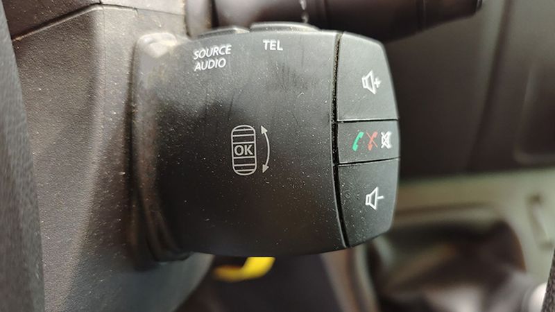 Nissan NV400 • 2021 • 67,000 km 13