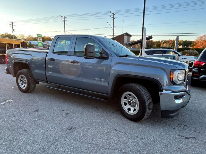GMC Sierra 1500 • 2016 • 83,272 km 5