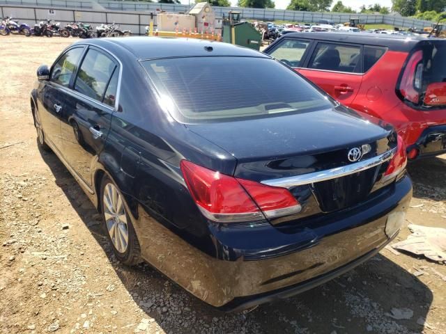 Toyota Avalon • 2011 • 12 km 3