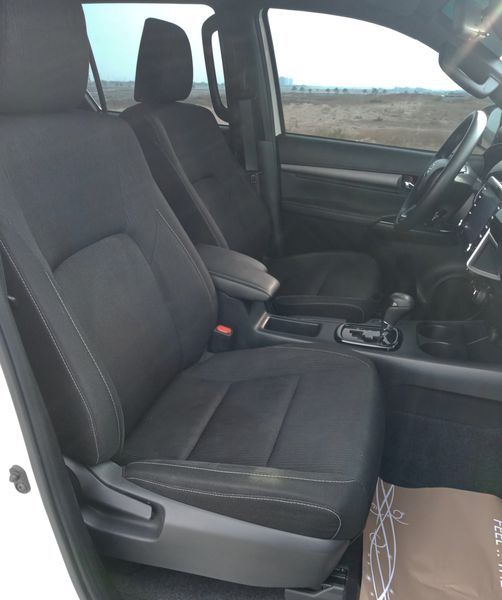 Toyota Hilux • 2022 • 0 km 15