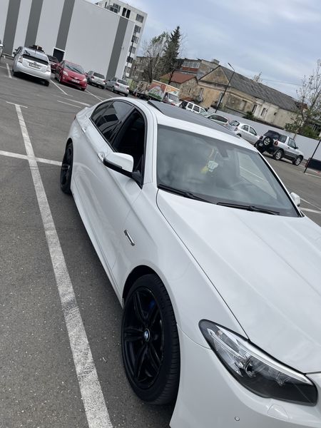 BMW 5 Series • 2016 • 76,000 km 10