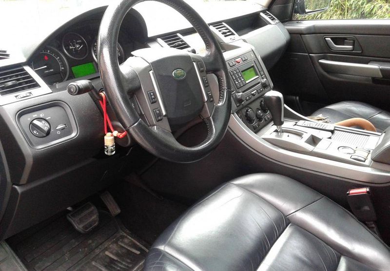Land Rover Range Rover Sport • 2006 • 200,000 km 4
