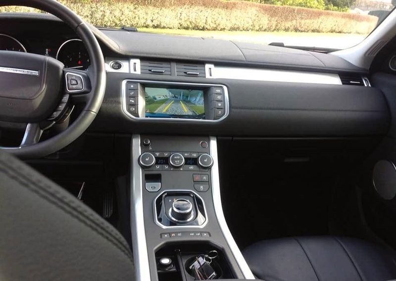 Land Rover Range Rover • 2017 • 30,000 km 3