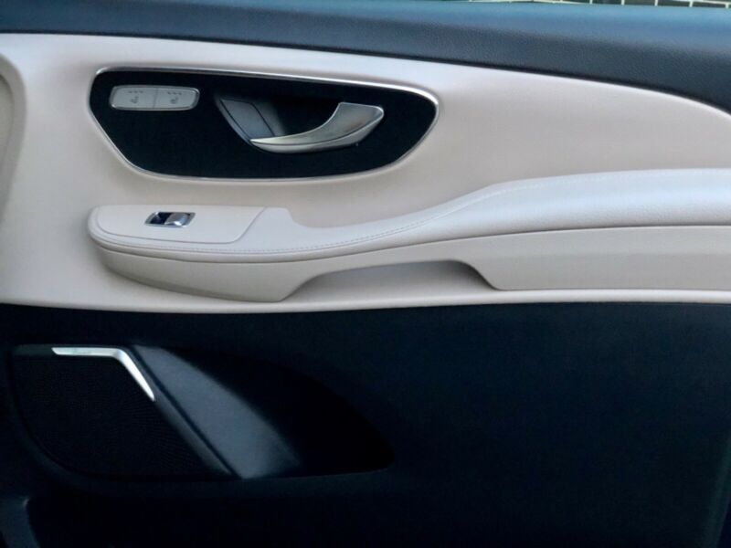 Mercedes-Benz Sprinter • 2014 • 187,000 km 5