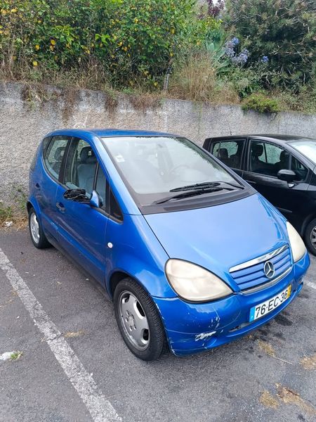 Mercedes-Benz 200 D • 1999 • 116,000 km 2
