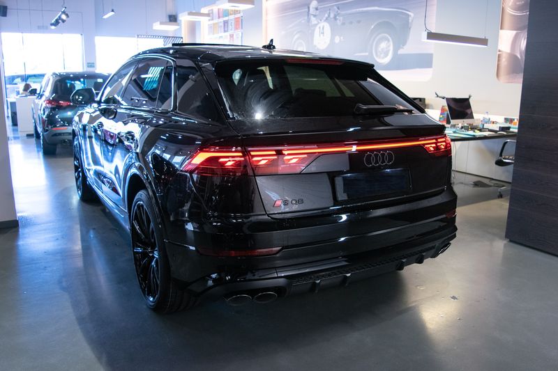 Audi SQ8 • 2024 • 900 km 24