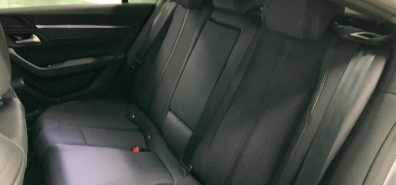 Peugeot 508 • 2023 • 21,359 km 13