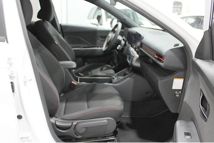 Hyundai Kona • 2023 • 11,400 km 19