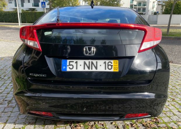 Honda Civic • 2013 • 137,000 km 2