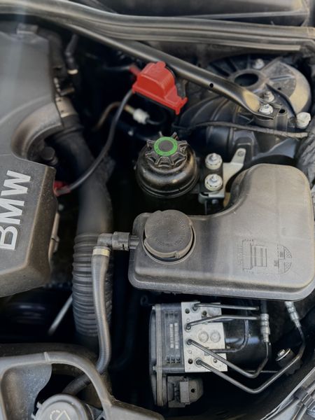 BMW 520D • 2009 • 245,000 km 6