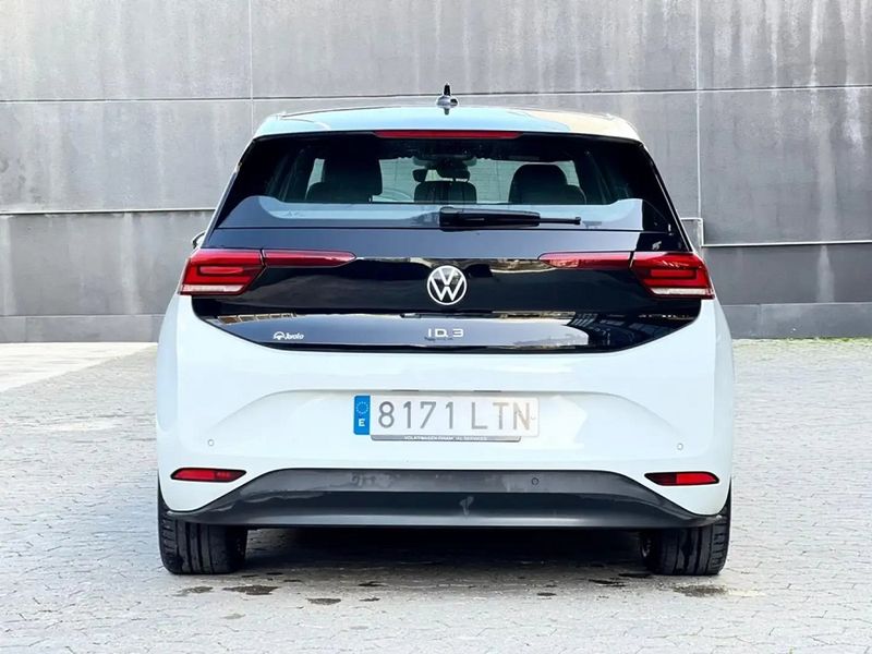 Volkswagen ID.4 • 2021 • 48,000 km 10