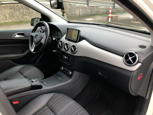 Mercedes-Benz B-Class Electric Drive • 2013 • 83,411 km 11