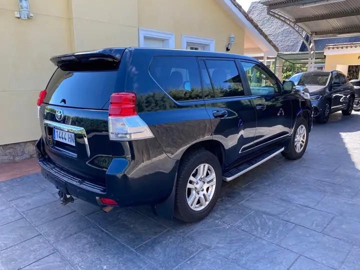 Toyota Land Cruiser • 2013 • 171,000 km 5