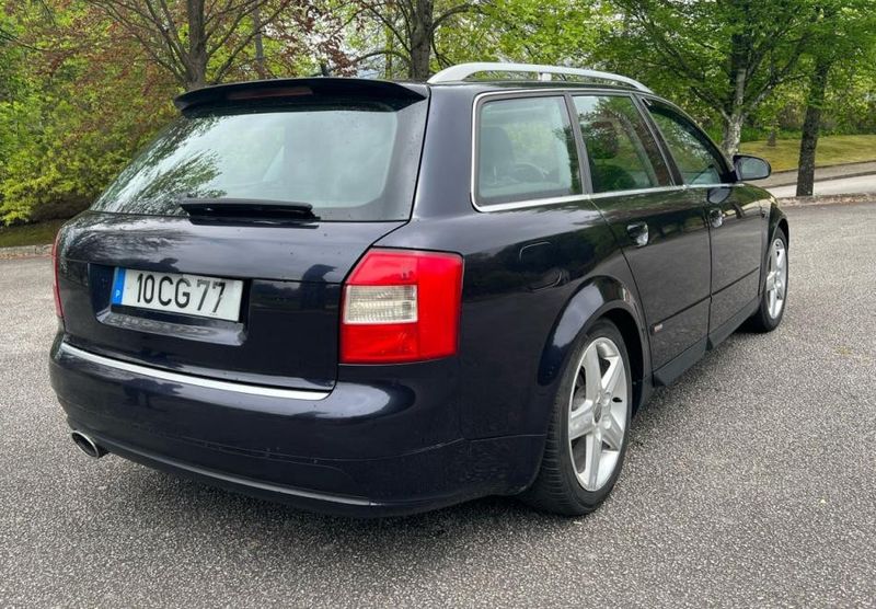Audi A4 • 2013 • 300,000 km 2
