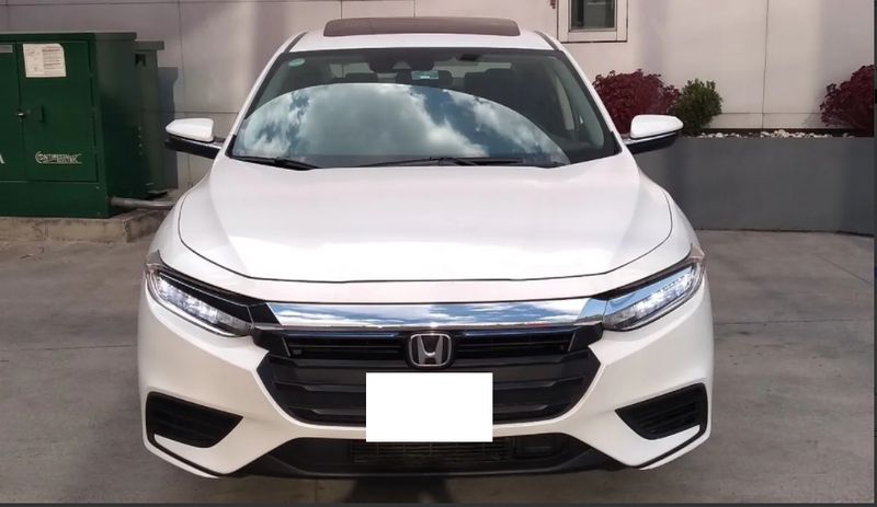 Honda Insight • 2019 • 80,000 km 2