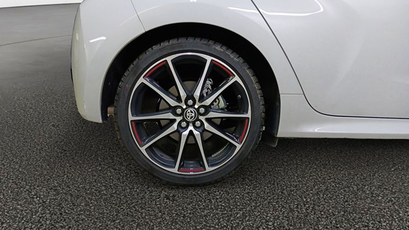 Toyota Yaris • 2023 • 7,088 km 26