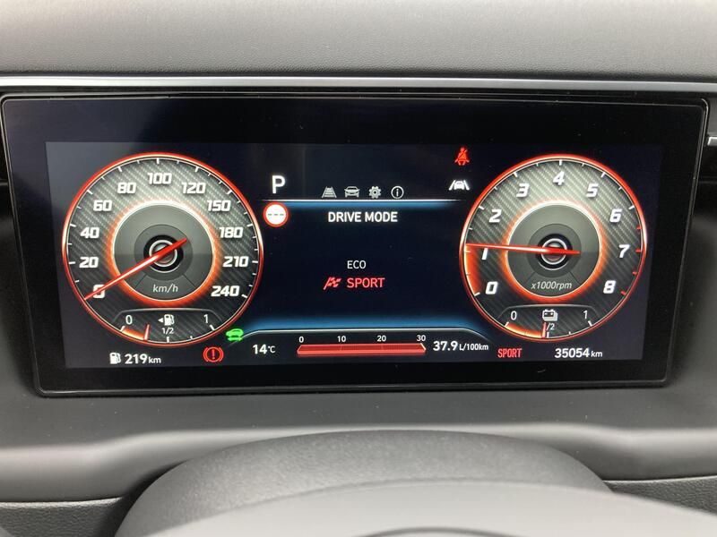 Hyundai Tucson • 2022 • 35,051 km 37