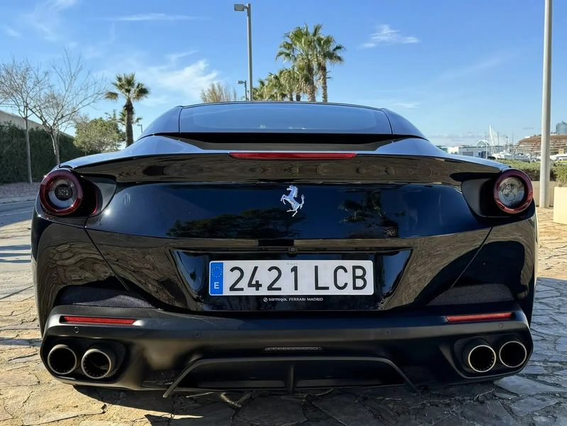 Ferrari Portofino • 2020 • 17,600 km 7