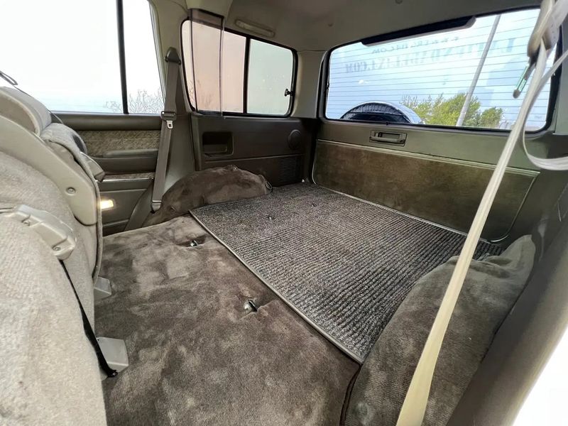 Toyota Land Cruiser • 1997 • 272,000 km 9