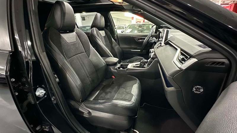 Toyota RAV4 • 2021 • 59,720 km 19