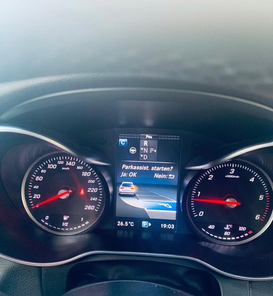 Mercedes-Benz GLC-Class • 2016 • 143,000 km 12