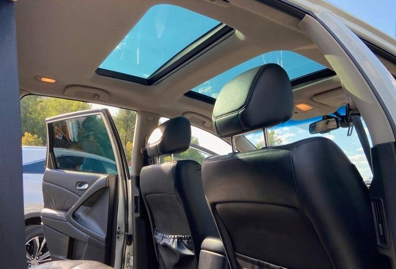 Nissan Murano • 2011 • 200,000 km 4