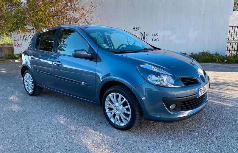 Renault Clio • 2007 • 90,000 km 1