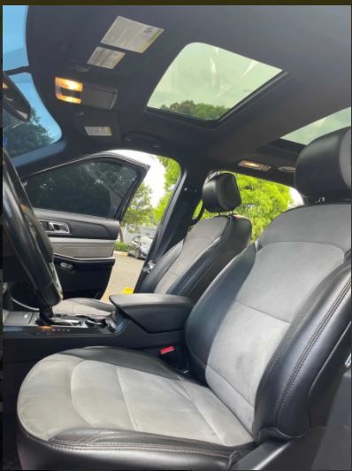 Ford Explorer • 2017 • 90,000 km 4