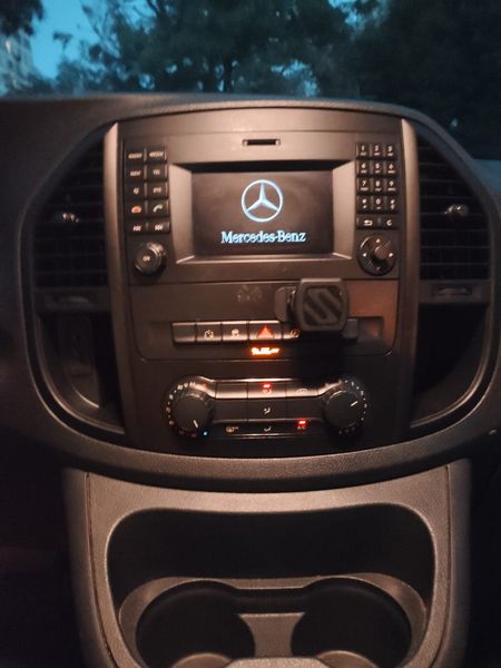 Mercedes-Benz Metris • 2016 • 198,000 km 11