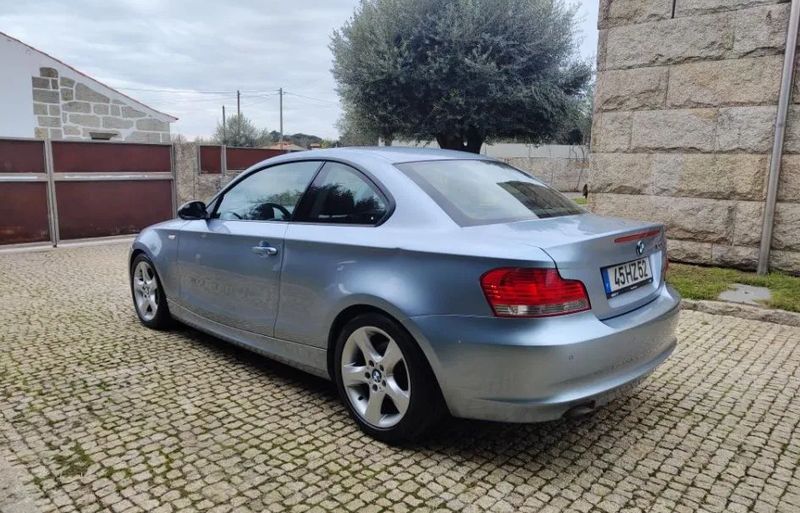 BMW 1 Series • 2009 • 220,000 km 1