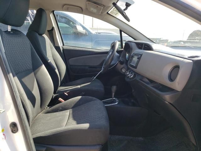 Toyota Yaris Hatchback • 2015 • 33 km 3