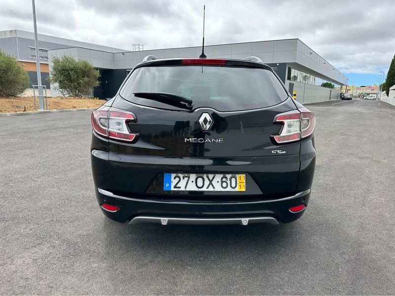 Renault Mégane Grandtour • 2011 • 390,000 km 2