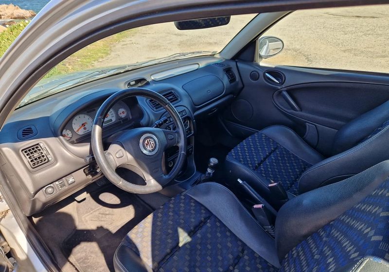 MINI Cooper • 2003 • 110,278 km 3