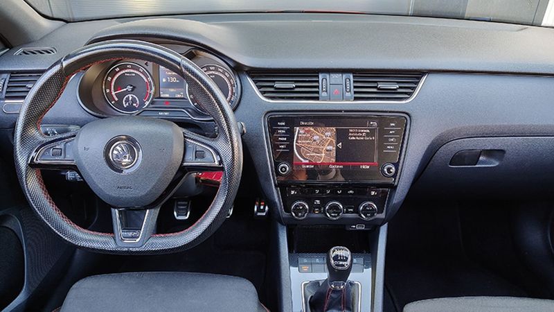 Škoda Octavia • 2018 • 105,000 km 7