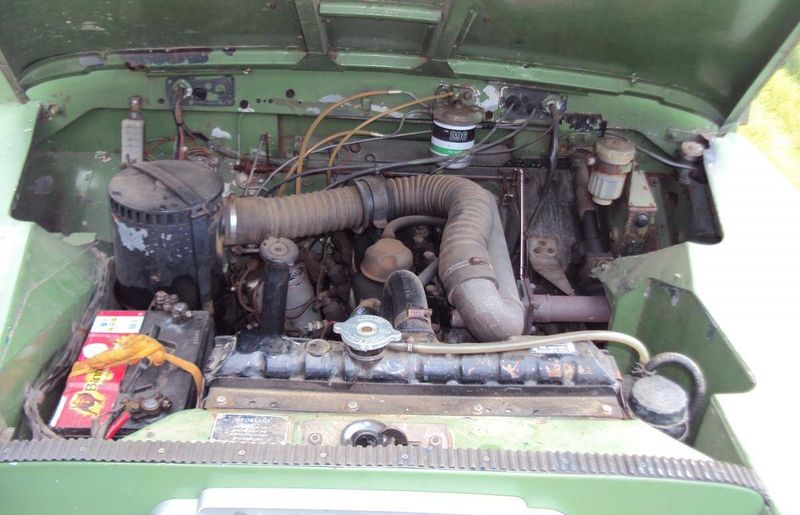 Land Rover LR3 • 1973 • 50,000 km 3