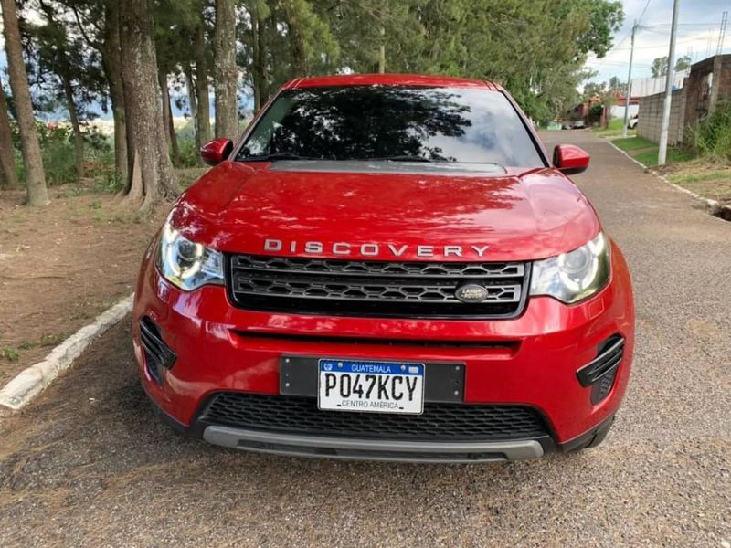 Land Rover Discovery Sport • 2016 • 75,000 km 1
