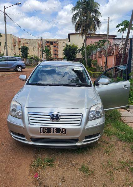 Toyota Avensis • 2006 • 80 km 1