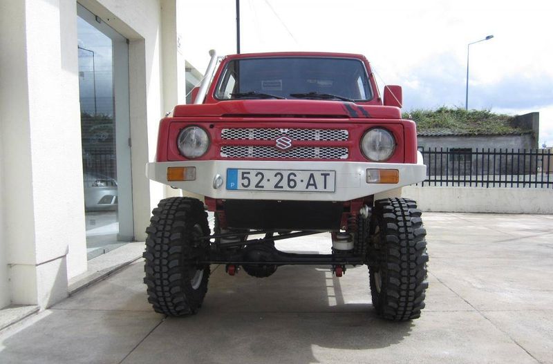 Suzuki Samurai • 1992 • 4,999 km 1