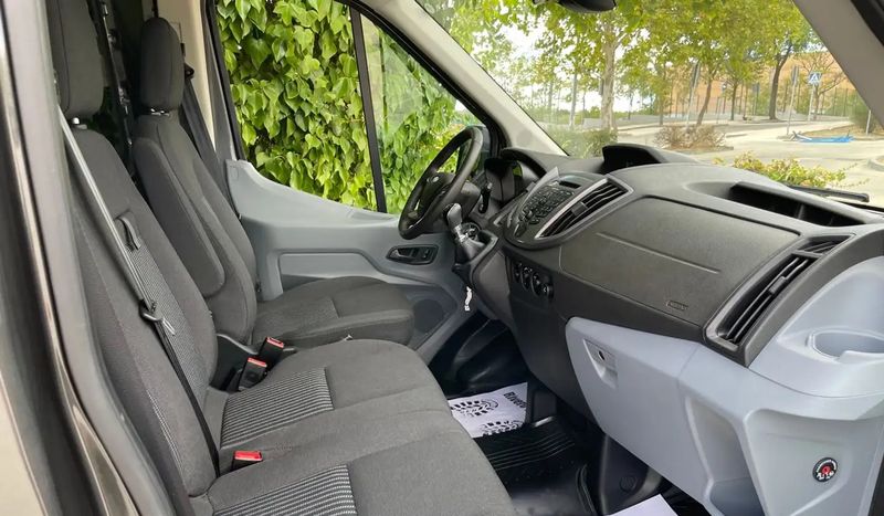 Ford Transit • 2018 • 31,000 km 5