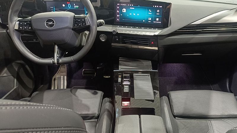 Opel Astra • 2022 • 14,333 km 6