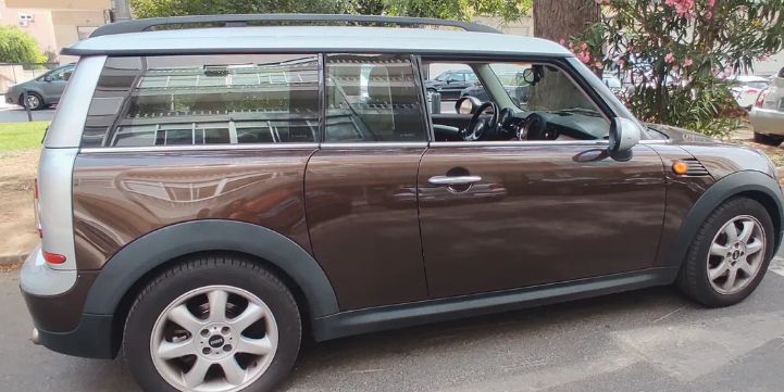 MINI Cooper Clubman • 2010 • 226,000 km 2