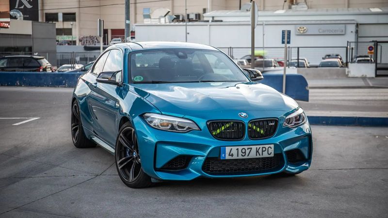 BMW 2 Series • 2018 • 61,300 km 1