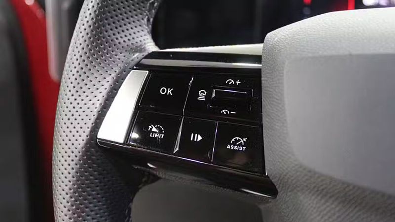 Opel Astra • 2023 • 46,137 km 24