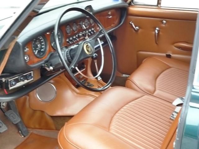 Jaguar Daimler • 1966 • 185,000 km 3