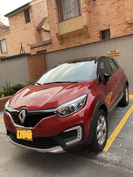 Renault Captur • 2020 • 12,000 km 3