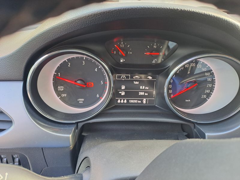 Opel Astra • 2018 • 139,000 km 10