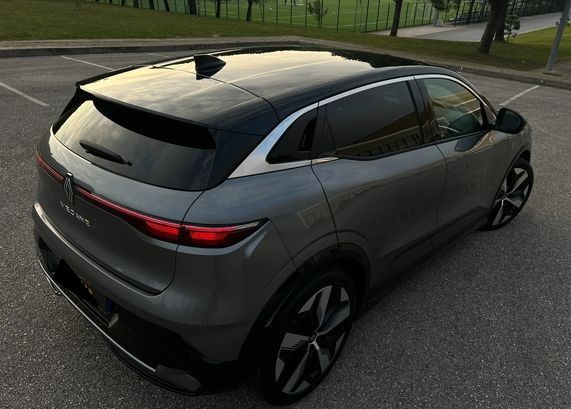 Renault Mégane • 2023 • 16,000 km 8