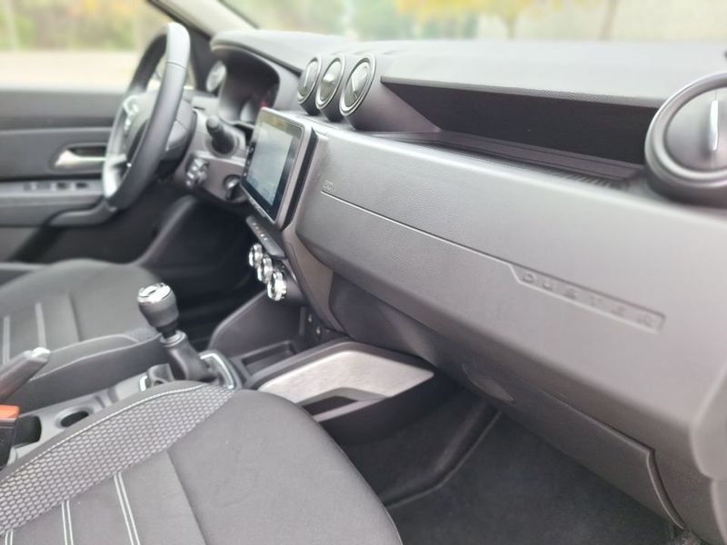 Dacia Duster • 2022 • 45,000 km 5