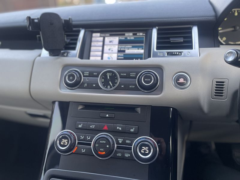 Land Rover Range Rover Sport • 2012 • 104,000 mi 15