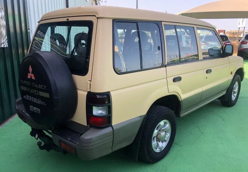 Mitsubishi Pajero • 1997 • 230,014 km 2